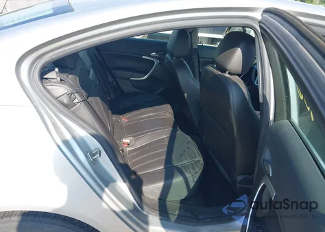 2013 Buick Regal Turbo - Premium 1 z USA, uszkodzony, nr VIN 2G4GS5EV5D9225354